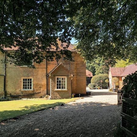 Landford'S Cottage, Your Retreat! エクステリア 写真
