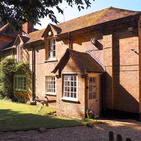 Landford'S Cottage, Your Retreat! エクステリア 写真