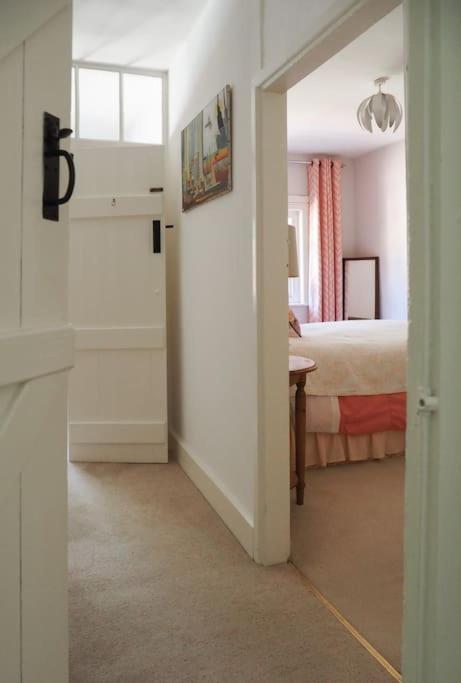 Landford'S Cottage, Your Retreat! エクステリア 写真