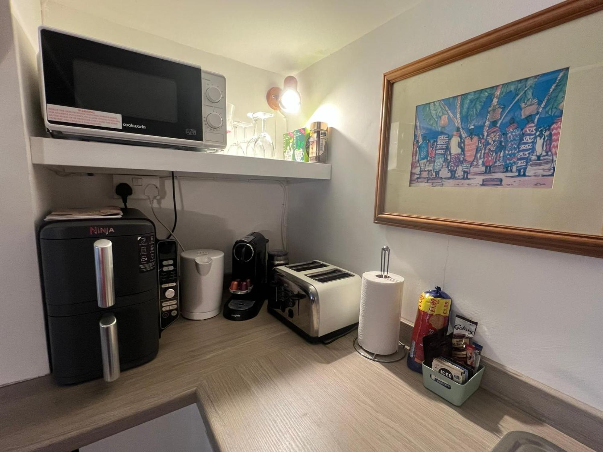 Landford'S Cottage, Your Retreat! エクステリア 写真