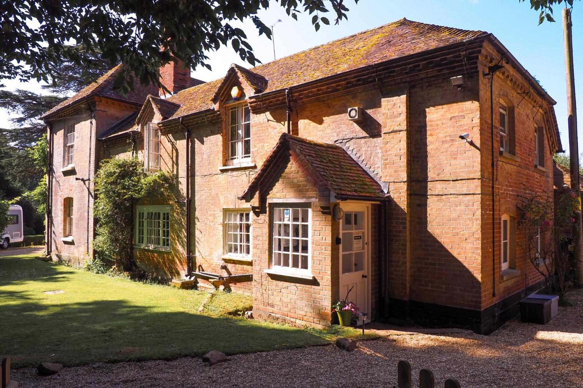Landford'S Cottage, Your Retreat! エクステリア 写真